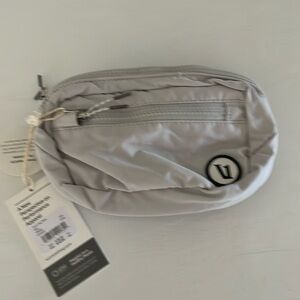 NWT Vuori Hip Pack